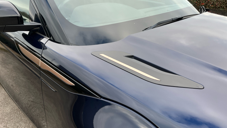 Land Rover Range Rover Evoque 1.5 P300e R-Dynamic SE 5dr Auto Hatchback